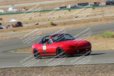 media/Oct-01-2022-Team Topak Racing (Sat) [[f860fb51be]]/2-Inter Low 2/session 1 turn 3/